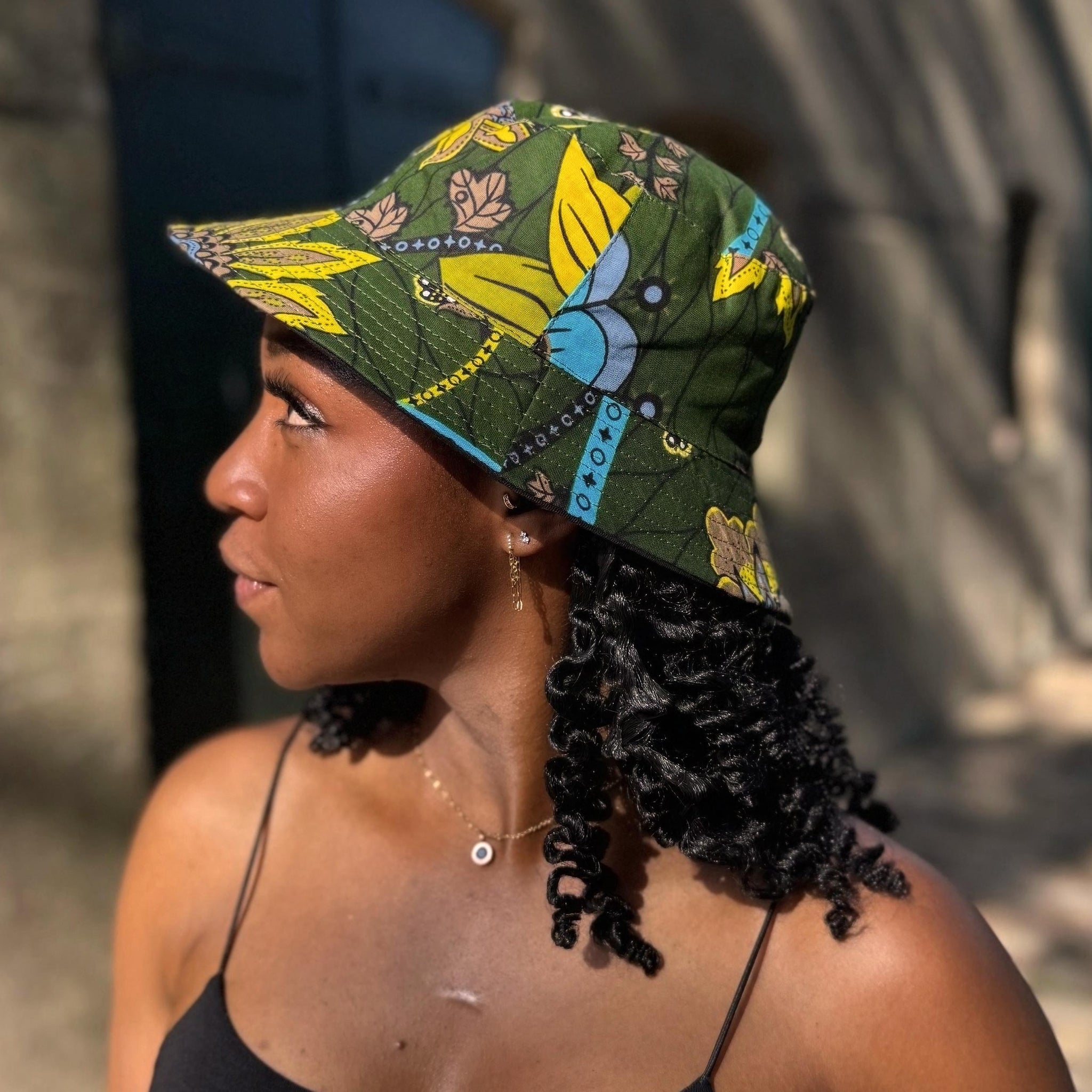 Bucket hat / Vissershoedje met Afrikaanse print - Donkergroen & Geel Botanical Flow - Kinderen & Volwassenen (Unisex)