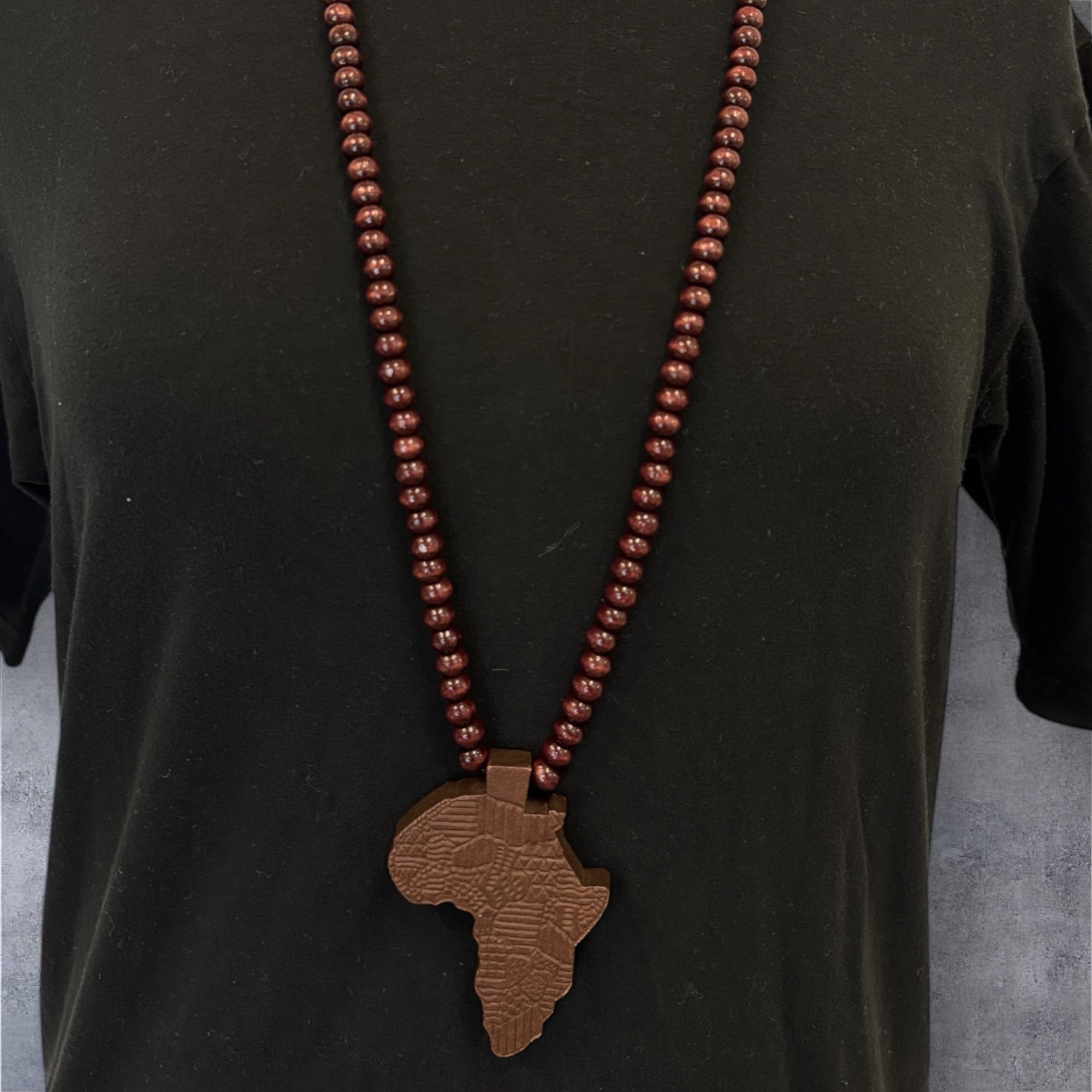 Collier de perles en bois / collier / pendentif - continent africain - Marron