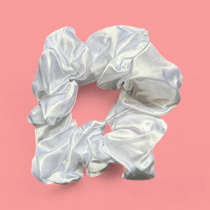 Deluxe Scrunchie Satijn- Volwassenen Haaraccessoire - Wit