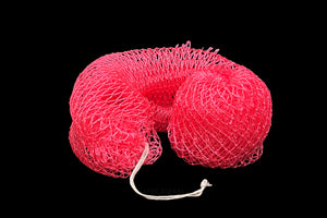 African net sponge / African exfoliating net / Sapo sponge - Compact size - Dark Pink